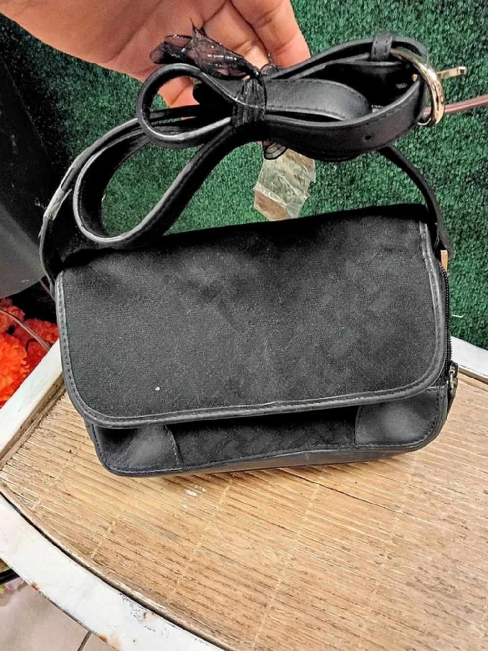 Tabolts Black Crossbody Bag